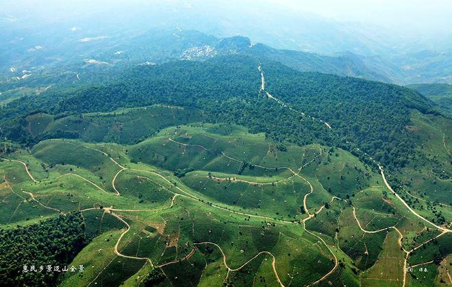 行业周报:2024年旅行七大趋势预测;全球首批8个野生动物遗产地公布;中国前三季度共123亿人次出入境(图7) 行业周报:2024年旅行七大趋势预测;全球首批8个野生动物遗产地公布;中国前三季度共123亿人次出入境(图7)