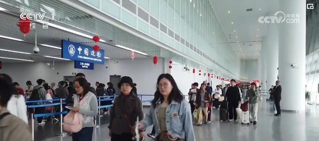 中国进一步开放旅游市场 产业链供应链值得期待(图3) 中国进一步开放旅游市场 产业链供应链值得期待(图3)