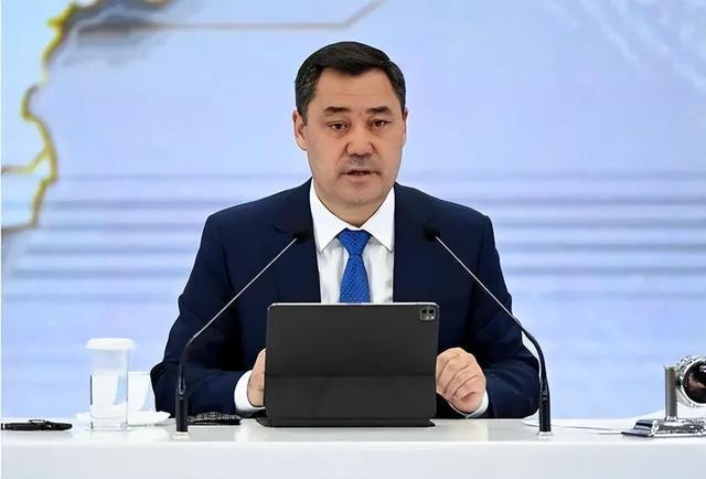 惊艳欧美!法国这回高兴坏了美国没想到中国出手速度如此之快(图6) 惊艳欧美!法国这回高兴坏了美国没想到中国出手速度如此之快(图6)