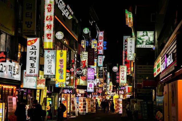 行业周报:2024年巴黎奥运会期间亚太游客在欧消费上涨;中国已成为国际旅游最大客源国和主要目的地(图6) 行业周报:2024年巴黎奥运会期间亚太游客在欧消费上涨;中国已成为国际旅游最大客源国和主要目的地(图6)