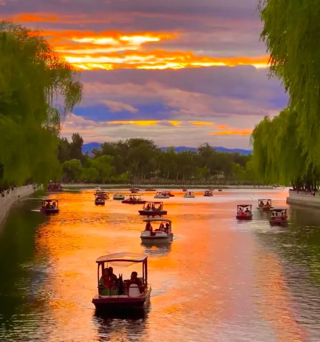 2024北京旅游指南:首次出行值得打卡的景点实用五日游攻略(图3) 2024北京旅游指南:首次出行值得打卡的景点实用五日游攻略(图3)